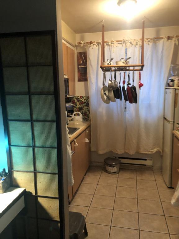 CO-LOCATION POUR FEMMES SEULEMENT. ROOM MATE LADIES ONLY 2