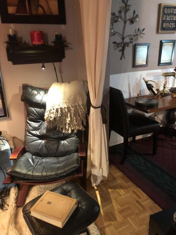CO-LOCATION POUR FEMMES SEULEMENT. ROOM MATE LADIES ONLY 4