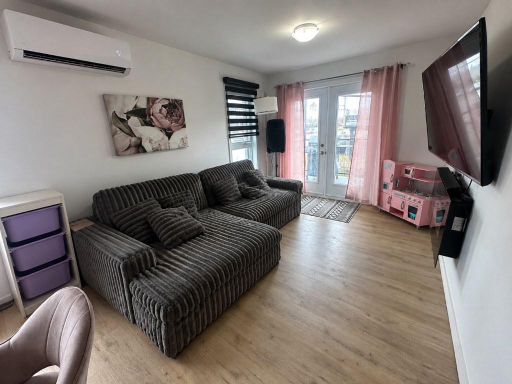 ✨ 4 ½ au 3e étage – Internet inclus – Promotion à 1 295 $/mois 3