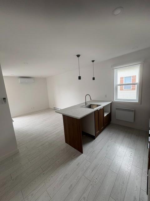 Appartement rénové 3 1/2 - commodité à moins de 1 km 3