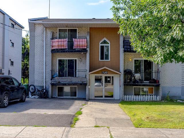 720 7e Avenue — photo 1
