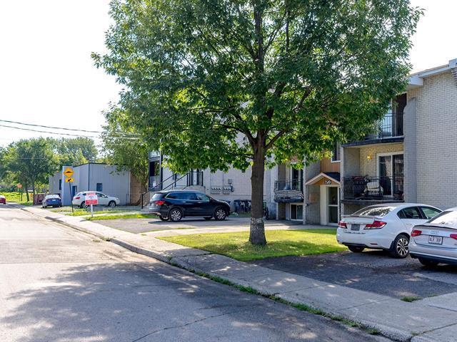 720 7e Avenue — photo 2