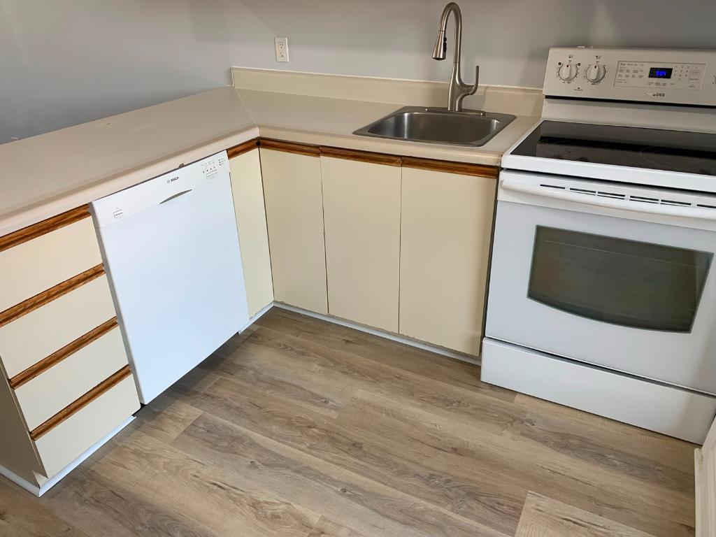 Condo 4 1/2 Longueuil - électroménagers inclus 2