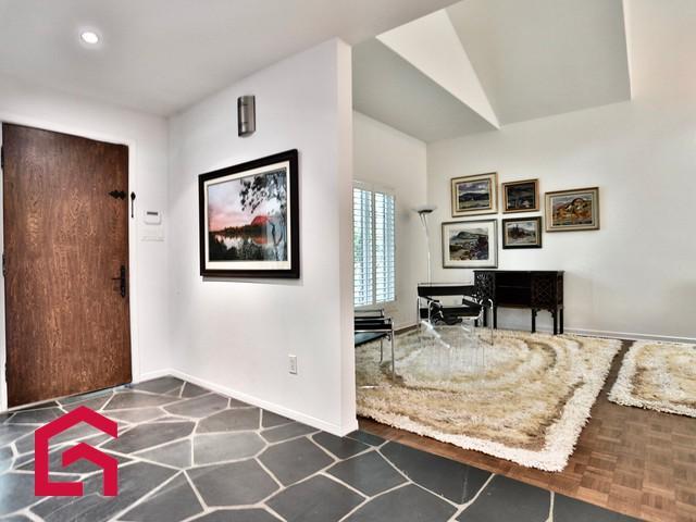 816 Rue Hébert — photo 3