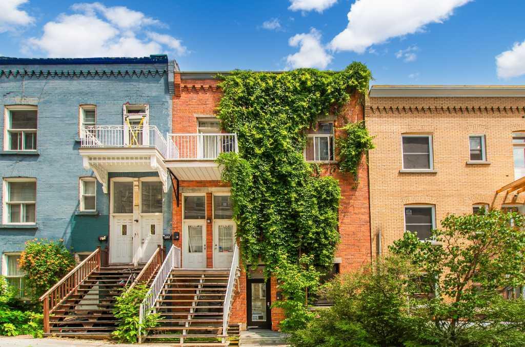 2251 Rue De Champlain, Montréal, QC, Canada — photo 1
