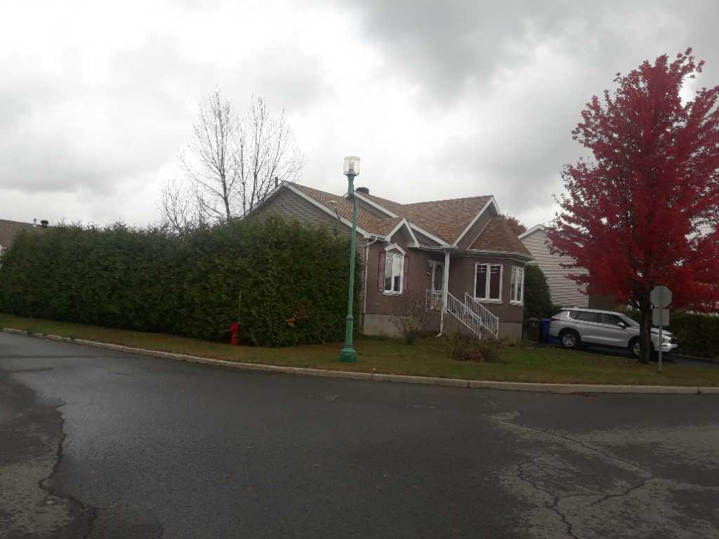 2050 Rue du Carat, Terrebonne, QC, Canada — photo 1
