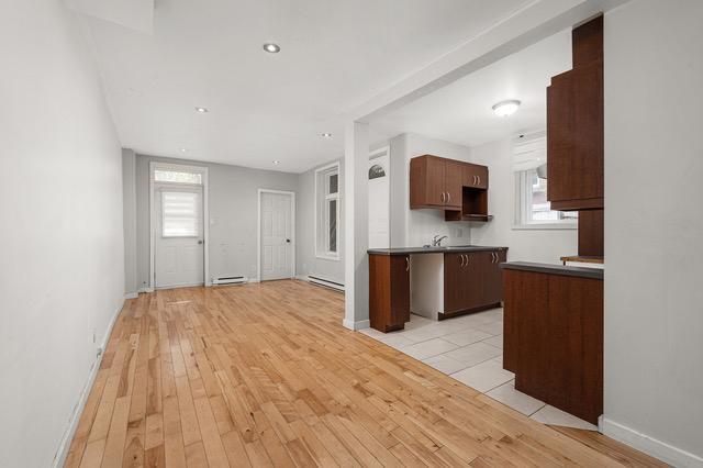 Montréal 4 1/2 Appartement à Louer (2 MOIS GRATUIT) 2