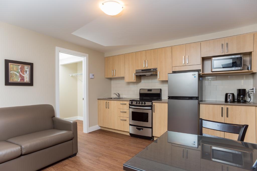 Sans bail - 2 1/2 Meublé - Brossard - Court, Moyen ou Long Terme — photo 2