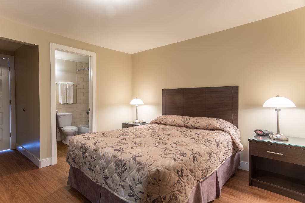 Sans bail - 2 1/2 Meublé - Brossard - Court, Moyen ou Long Terme — photo 3