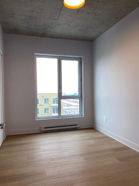 2 CH - 1 SDB - Montreal - $2,125 /mo 2