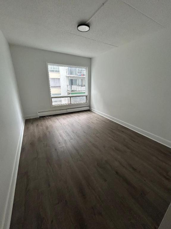2 CH - 1 SDB - Québec - $1,249 /mo 4
