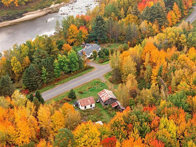 2352Z Rg de la Rivière-de-l'Est — photo 1