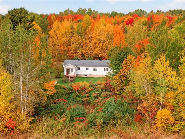 2352Z Rg de la Rivière-de-l'Est — photo 2