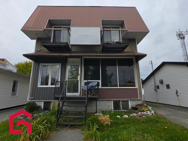 641 1re Rue O. — photo 1