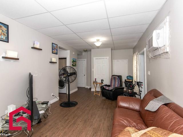 641 1re Rue O. — photo 3