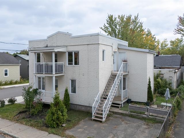 114-116 12e Avenue — photo 1