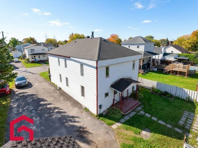 335 337 Rue Sydney — photo 3