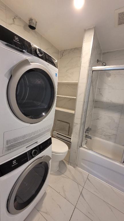 Appartement 7 1/2 à louer - 5 chambres fermées - 2e étage 2