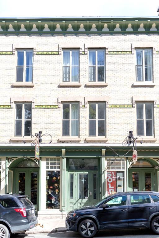 Superbe appartement rénové au cœur du Vieux-Québec 2