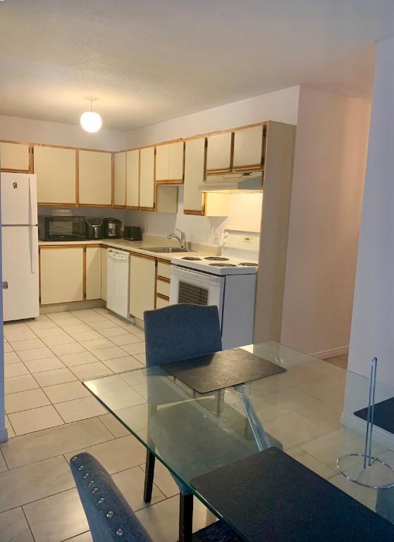 5 1/2 (3 grandes chambres) à louer — 705 rue Main, Gatineau,  3-Bedroom Apartment (5 1/2) for Rent — 705 Main Street, Gatineau 2