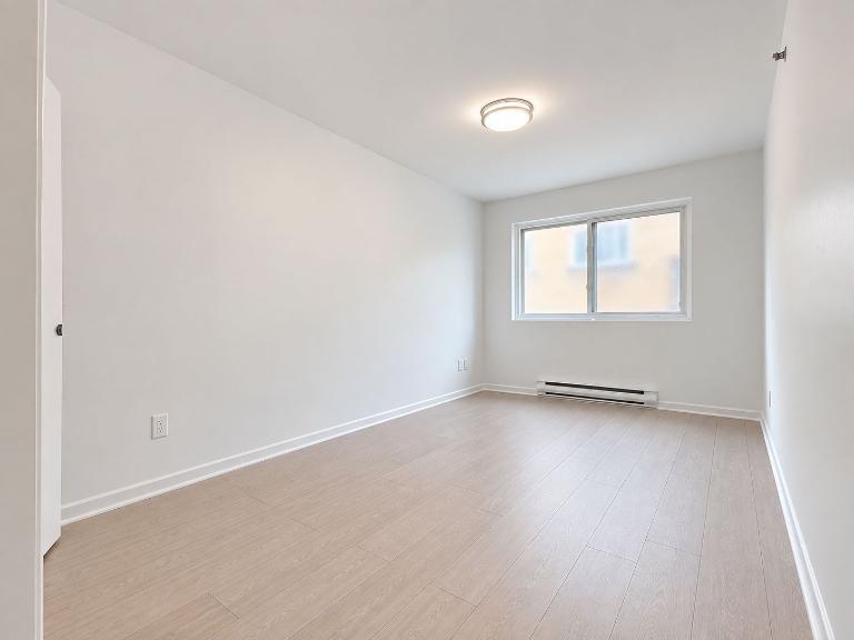 2 CH - 1 SDB - Longueuil - $1,450 /mo 5
