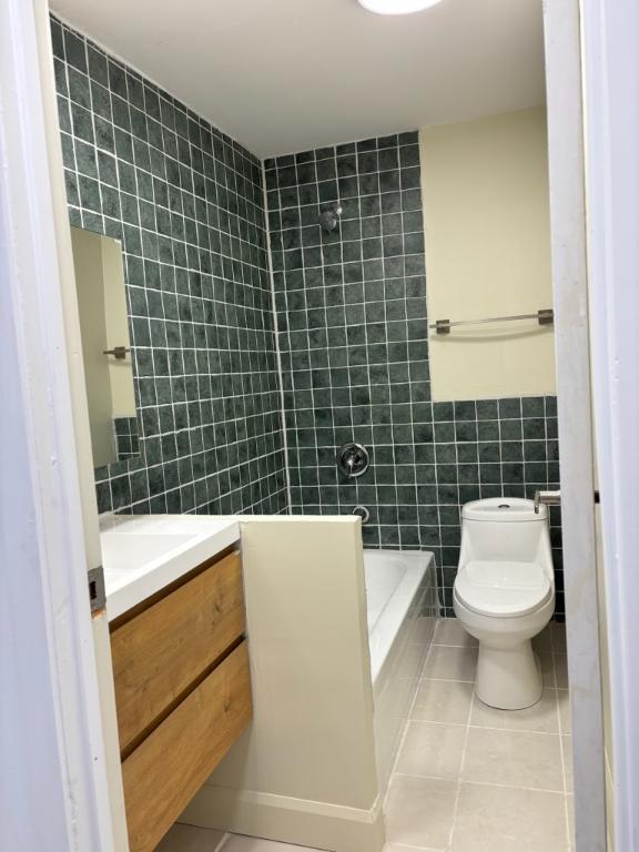 Logement 4½ sur 2 niveaux à Jonquière – Tout inclus (Chauffé/Éclairé) – Libre immédiatement 3