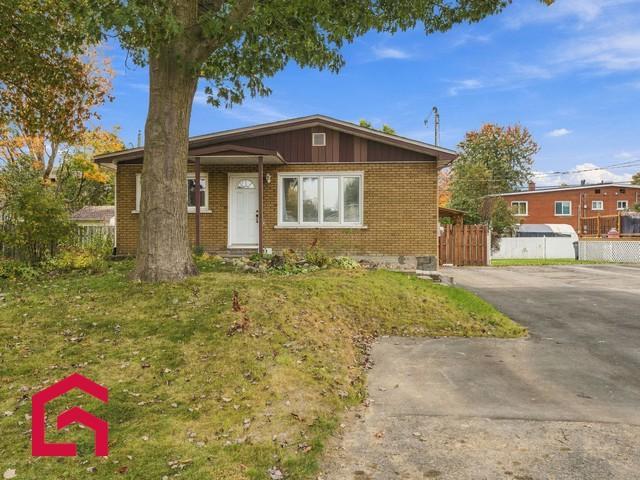 31 72e Avenue E. — photo 1