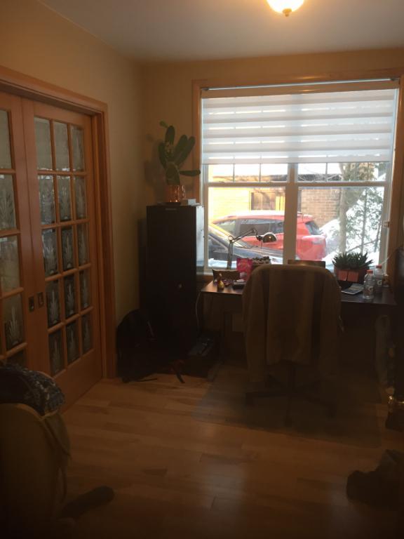 Logement 5 1/2 rénové à louer dans un duplex à St-Sacrement 5