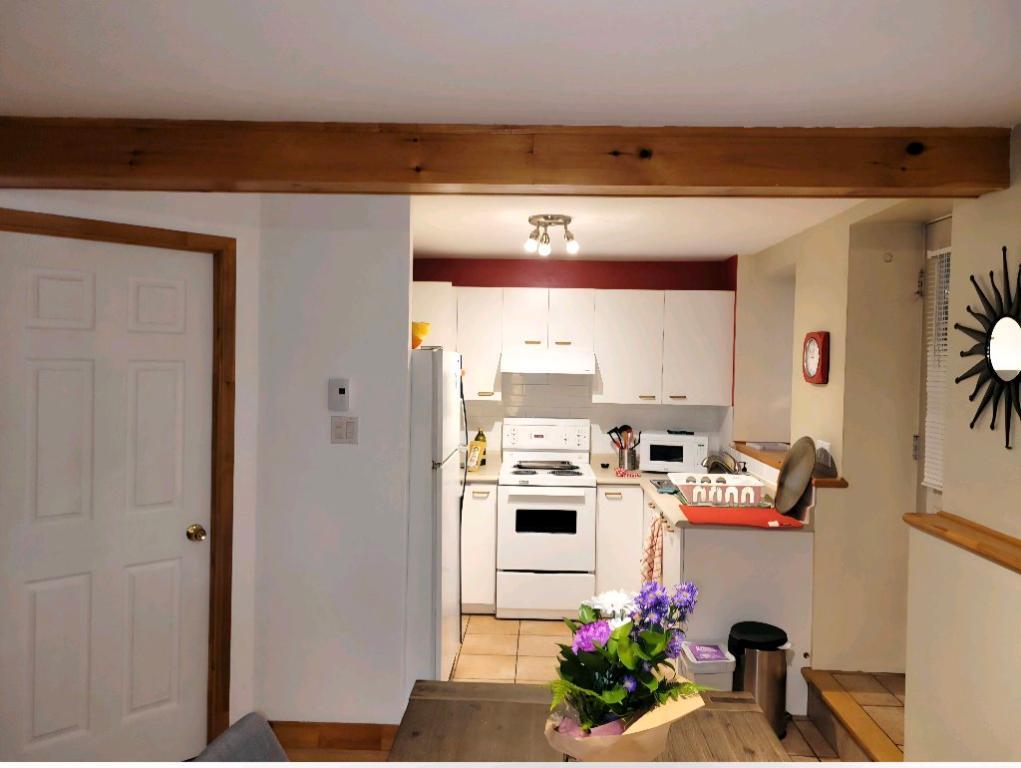 Très beau 3 1/2 rue Aberdeen (Montcalm) 4