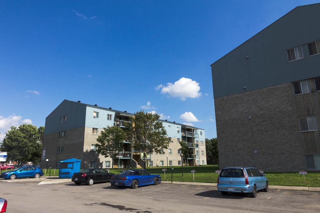 4 1/2 Charlesbourg Place Gros Pin 1er novembre 3