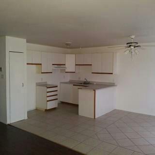 3859 Cote Rosemont  Disponible Immediatement 2