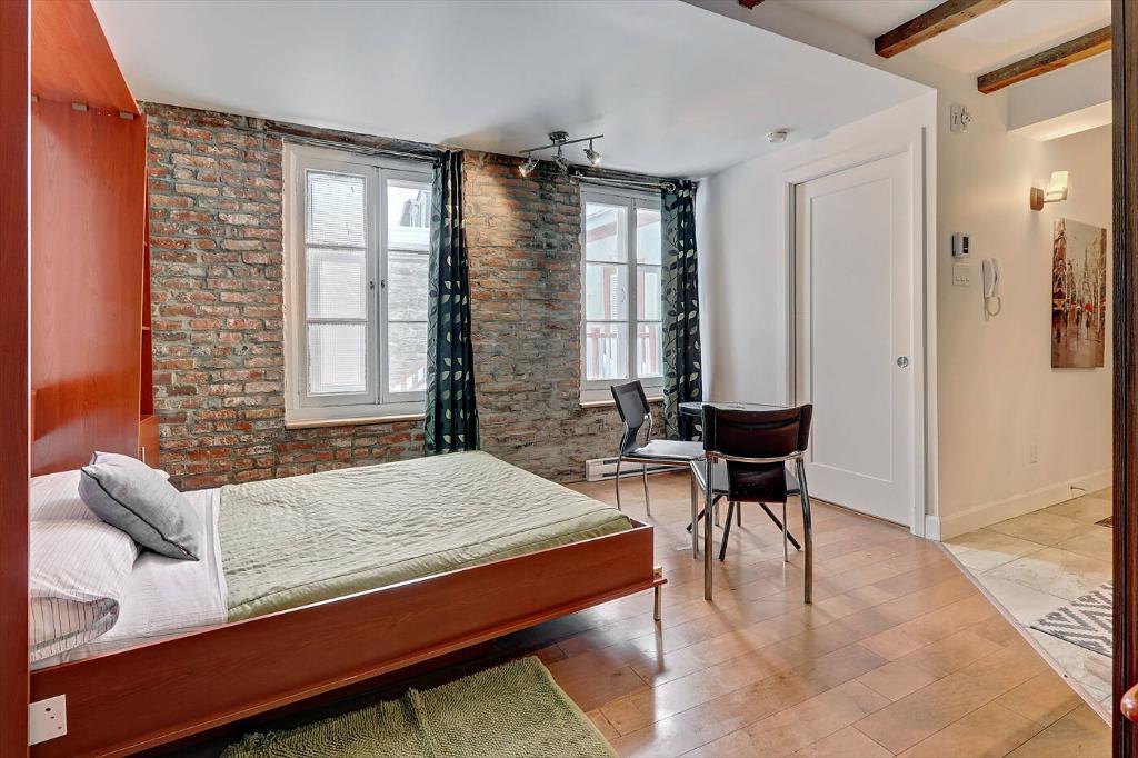SUPERBE CONDO VIEUX QUEBEC TOUT INCLUS 14 no 4 5