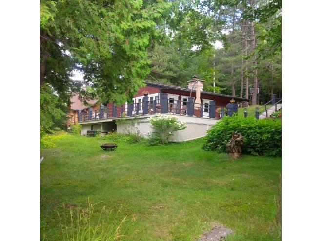 MAGNIFIQUE CHALET A LOUER montagne et bord de lac location saison hiver ...