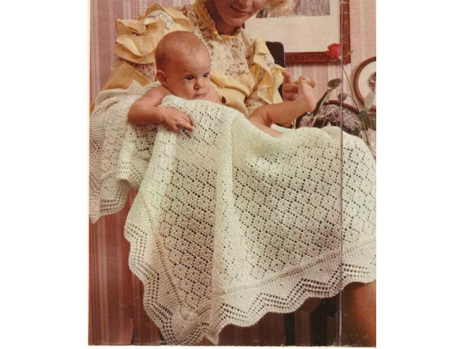 Layette de bébé : nos plus beaux modèles à tricoter : Femme Actuelle Le MAG