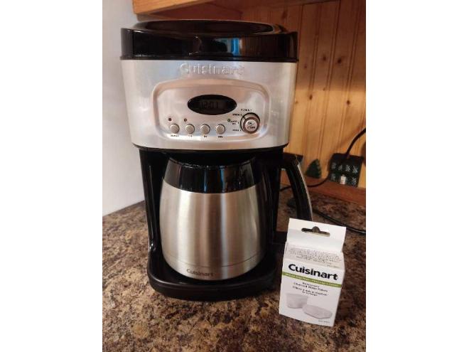 Cuisinart cafetière programmable 12 tasses Brew Central - DCC