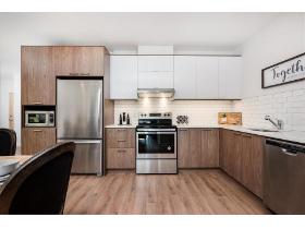 Appartements à 2 chambres (4 1/2) + 1,5 Salles de Bain  |  Style condo à Brossard