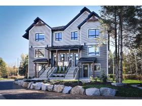 Condo haut de gamme à louer à Bromont (Gestion Marc Breton)