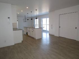 Grand Logement 4 1/2 à louer                   1e juin  ou  1e juillet