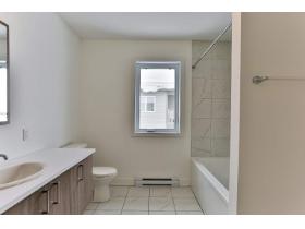 CRABTREE - APPARTEMENT 4½ À LOUER POUR AOÛT