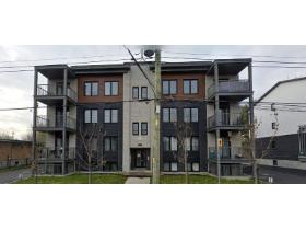 2 CH - 1 SDB - Charlemagne - $1,600 /mo