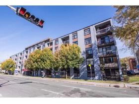 2 CH - 1 SDB - Montréal - $1,070 /mo