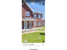 Magnifique Condo/jumelé très lumineux, entrée indépendante avec balcon, longue durée, 2 stationnements inclus. Proximité écoles, garderie, commerces 
