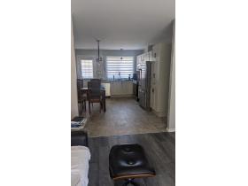 Beau grand 4 1/2 secteur hopital 