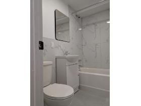 Rosemont, grand 3 1/2 rénové, chauffage inclus