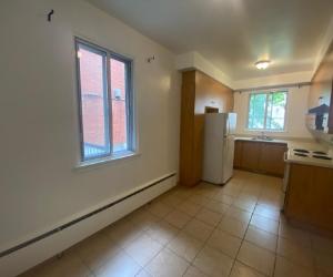6635 Fielding Avenue — photo 1