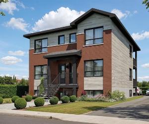 556 Rue St-Clement — photo 1