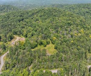 Terrain — photo 3