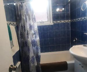"CHAMBRE À LOUER - RUE MACKENZIE - MÉTRO PLAMONDON (HOMMES) - ROOM TO RENT ON MACKENZIE - PLAMONDON METRO (MEN) " — photo 2
