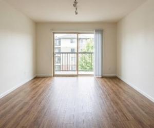 LOGEMENT À LOUER 41/2 REPENTIGNY — photo 1