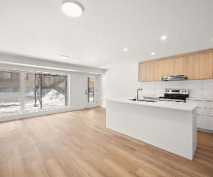 7950 Ave. Mountain Sights — photo 1